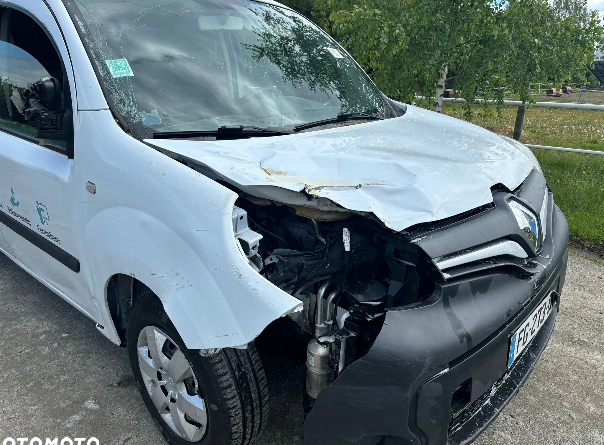 Renault Kangoo cena 28500 przebieg: 106000, rok produkcji 2019 z Krotoszyn małe 79
